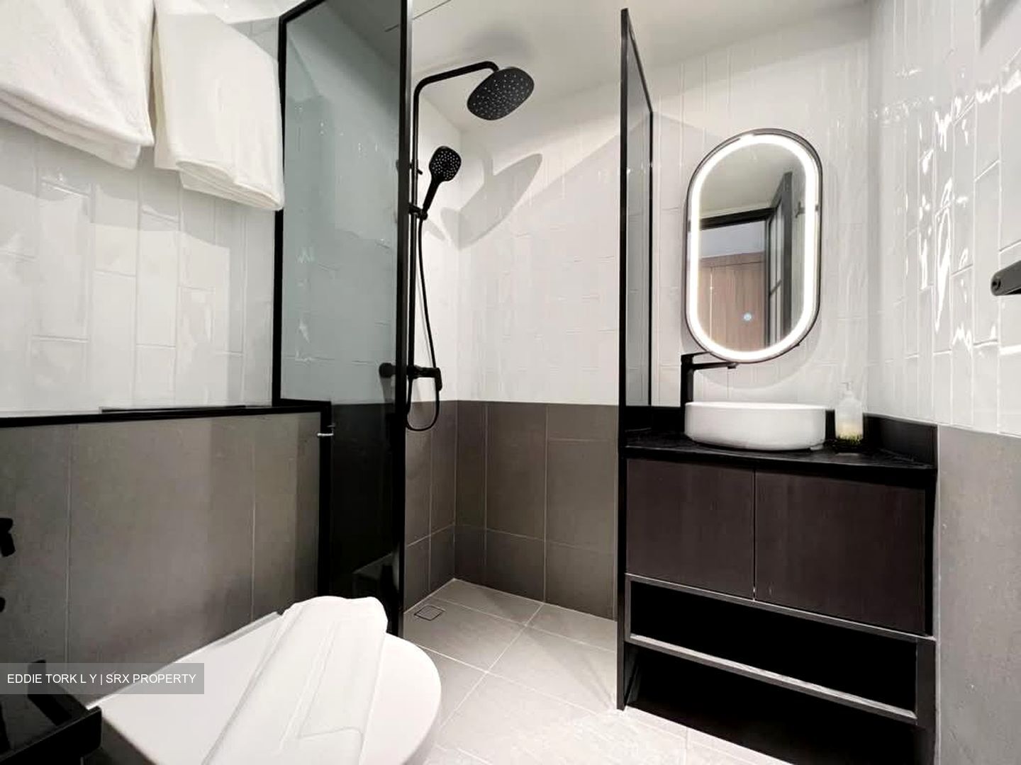 Beach Road (D7), Apartment #584075861